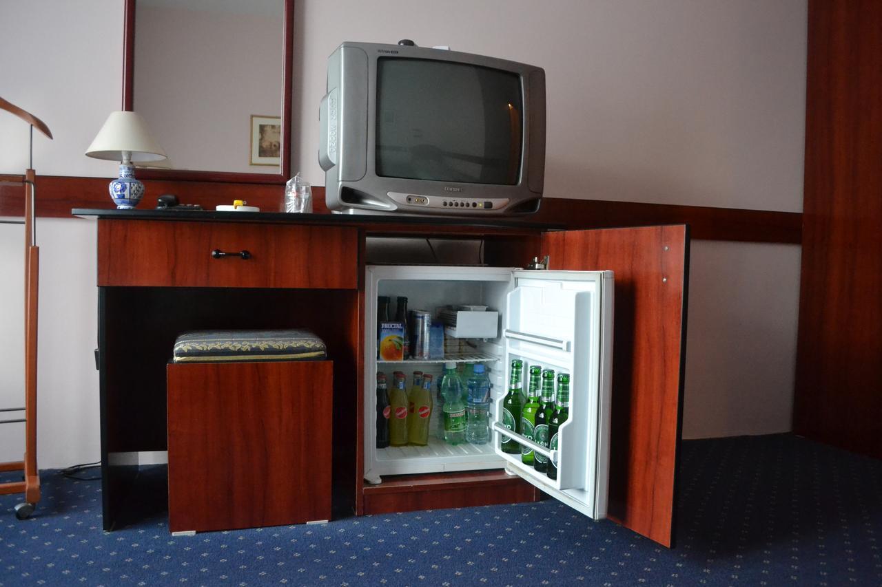 Hotel Mimoza Kumanowo Zewnętrze zdjęcie