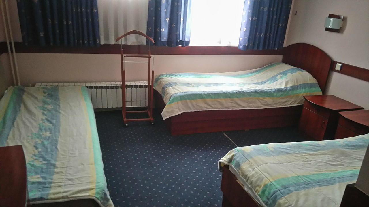 Hotel Mimoza Kumanowo Zewnętrze zdjęcie